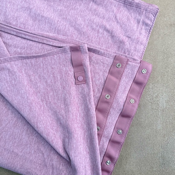 LULULEMON VANESSA SCARF - Picture 3 of 7